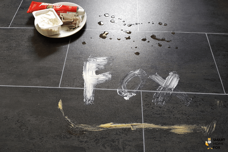 Various stains were created on the floor to perform the mop test of the Ecovacs Deebot X1 OMNI